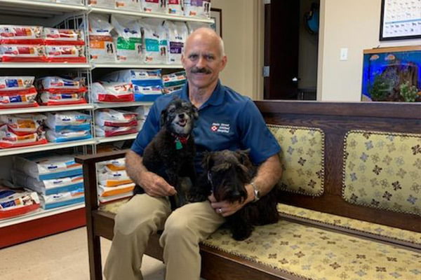image-team-dr-travis Dr Travis